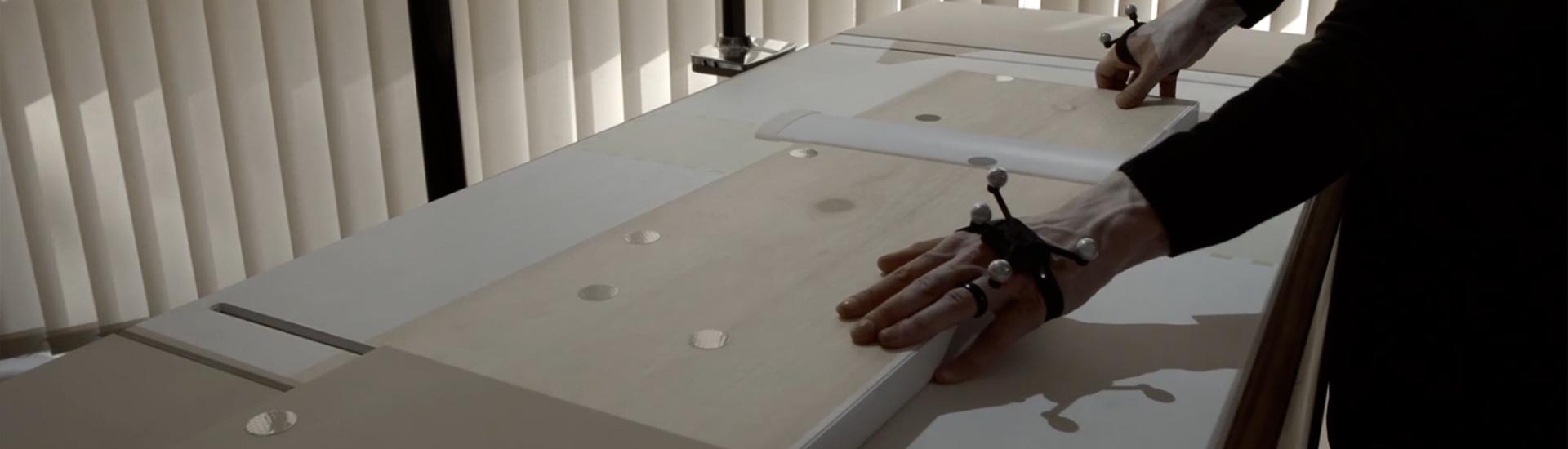 ART optisches Tracking im Einsatz mit einer Holzschneidemaschine