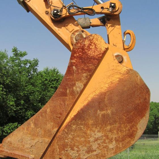 An den Baumaschinen mussten große Marker angebracht werden