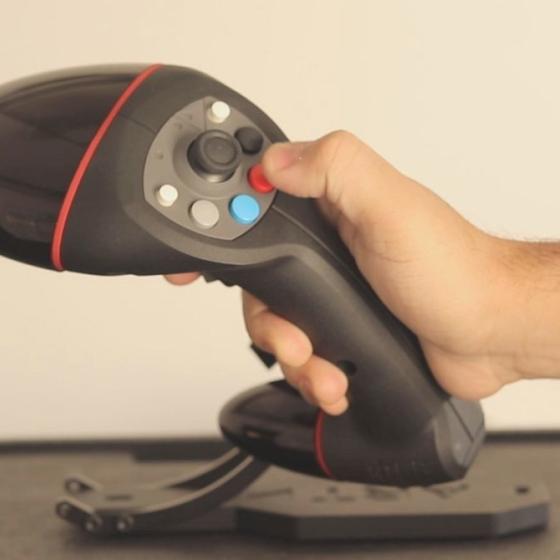 ART's Flystick2+ mit audio- und vibro-taktilem Feedback für optisches Tracking