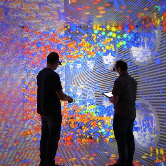 Tracking mit fast unsichtbaren ART Tracking Kameras in einer Cave