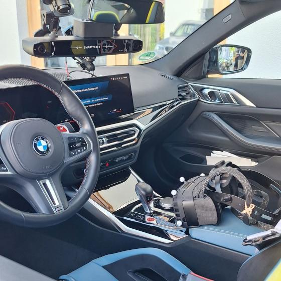 SMT3.imBMWM4 SMARTTRACK3 inside the BMW M4 Mixed Reality Car